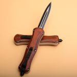 EDC Camping Knife with Wood Handle and Tactical Blade for Emergency Situations - 图片 6