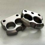Titan Alloy Knuckle Duster with Built-in Bottle Opener - 图片 7