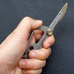 Titanium Multi-Tool Keychain: Bottle Opener Letter Knife Wrench - 图片 9