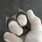 TC21 Titanium Dog Head Knuckle Duster for Tactical Defense - 图片 4
