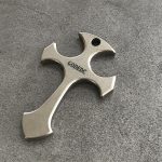 GODEDC Titanium Cross Pendant Knuckle Duster Self Defense Necklace - 图片 2