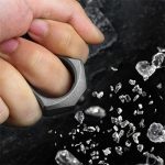 Minimalist Titanium Knuckle Duster Pendant for Single Finger Defense - 图片 13