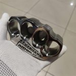 Classic Knuckle Duster with Mirror-Like Finish - 图片 10