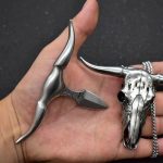 Spiked Damascus Steel Bullhead Knife for Collectors 