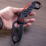 Strong Steel Folding Knife with Knuckle Duster for Secure Grip - 图片 5
