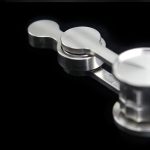 Knuckle Duster Chaos Hand Spinner Made from Durable Stainless Steel - 图片 3
