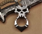 Outdoor Titanium Skull EDC Knuckle Duster Keychain - 图片 4