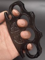 BroadGuard Metal Brass Knuckle Duster and Fist Buckle for Enhanced Protection - 图片 9