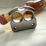 Titan Alloy Knuckle Duster with Built-in Bottle Opener - 图片 5