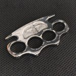 BroadGuard Metal Brass Knuckle Duster and Fist Buckle for Enhanced Protection - 图片 5