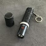 1202 Pocket Stun Gun Flashlight for Personal Defense and Everyday Carry - 图片 5