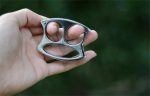 MouthGuard Strong Metal Knuckle Duster with Window Breaker Feature - 图片 7