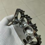 EDC Titanium Knuckle Duster for Personal Protection and Window Breaking - 图片 4