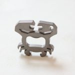 Titanium Alloy Crab Shape Knuckle Duster EDC Bottle Opener Tool - 图片 5
