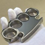 The King Classic High-Gloss Steel Knuckle Duster for Everyday Protection - 图片 7