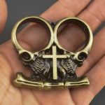 Chaos Solid Brass Knuckles Duster Two-Finger Self-Defense EDC Tool - 图片 5