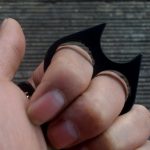 Double Finger Brass Knuckle Defender - 图片 4