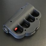 Knuckle Duster Stun Gun with Flashlight and Baton Functions - 图片 2
