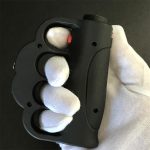 Knuckle Duster Stun Gun with Flashlight and Baton Functions - 图片 8