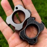 Multifunctional Knuckle Duster Bottle Opener Protective Gear - 图片 5
