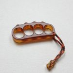Large Amber Pea Knuckle Duster Defense EDC Tool - 图片 7