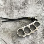 Medium Size Pea Knuckle Duster Self-Defense Tool - 图片 5
