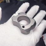 Mini Knuckle Duster Bottle Opener Multifunctional Tool - 图片 4