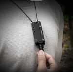 Mini Straight Knife Necklace with Built-in Multi-tool Defense Utility - 图片 4