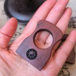 Dragon Tiger Mountain Lucky Wooden Finger Knuckle Duster Tool with Bagua Array - 图片 4