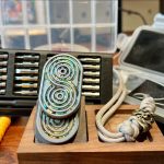 White Moonlight Shell EDC Push Spinner - 图片 2