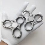 Titanium Knuckle Duster EDC Spin Tool Defender - 图片 2