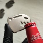 Titan SharkBite Bottle opener Keychain - 图片 3