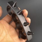 FingerGuard Tactical Knuckle Duster and Window Shattering Defense Tool - 图片 8