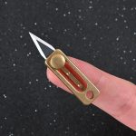 Titan Slide EDC Compact Brass Utility Knife for Everyday Use - 图片 3