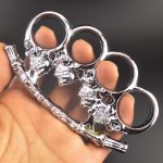 Demon-Inspired White Bone Knuckle Duster for Self-Protection - 图片 7