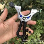 LED Equipped Metal Slingshot with Laser Sight for Outdoor Use - 图片 7