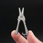 Portable Titanium Keychain Scissors for Hair and Beard Grooming - 图片 3