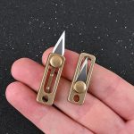 Titan Slide EDC: Mini Brass Utility Knife - 图片 4