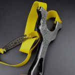 Powerful Metal Survival Slingshot - 图片 3