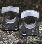 Titanium Knuckle Duster with Multiple Styles for Self Defense and Window Breaking - 图片 11