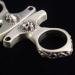 Solid Vintage Skull Brass Knuckle Duster Defense EDC Tool - 图片 3
