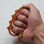 Amber Pea Knuckle Duster Strong Defense Tool for EDC Use - 图片 3