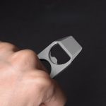 Titanium Mini Knuckle Tool Keychain EDC Pry Bar Bottle Opener - 图片 6