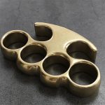 Traditional Stonewashed Brass Knuckle Duster in Classic Style - 图片 7