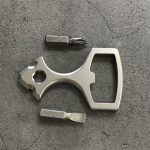 Multifunctional Crowbar Screw Broken Window Portable EDC Tool Titanium Bottle Opener - 图片 3