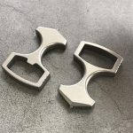 Titanium Keychain EDC Tool With Bottle Opener and Glass Breaker Pendant - 图片 3