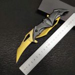 Double Blade Steel Knife with Bat Inspired Design - 图片 11