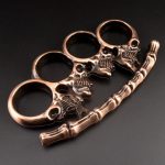 Demon-Inspired White Bone Knuckle Duster for Self-Protection - 图片 3