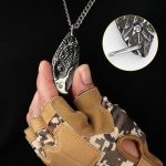 Outdoor Defense Folding Knife with Eagle Design for Keychain EDC Use - 图片 6