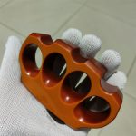 Bakelite Knuckle Duster Iconic Design for Reliable Self-Defense - 图片 4